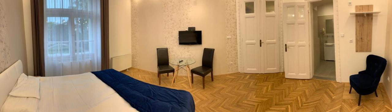 W19 Apartments Miskolc Eksteriør bilde